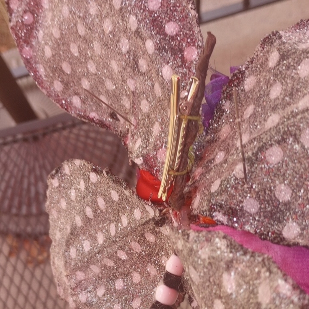 Pink and Purple Butterfly Skull Decor - Picture 4 of 5